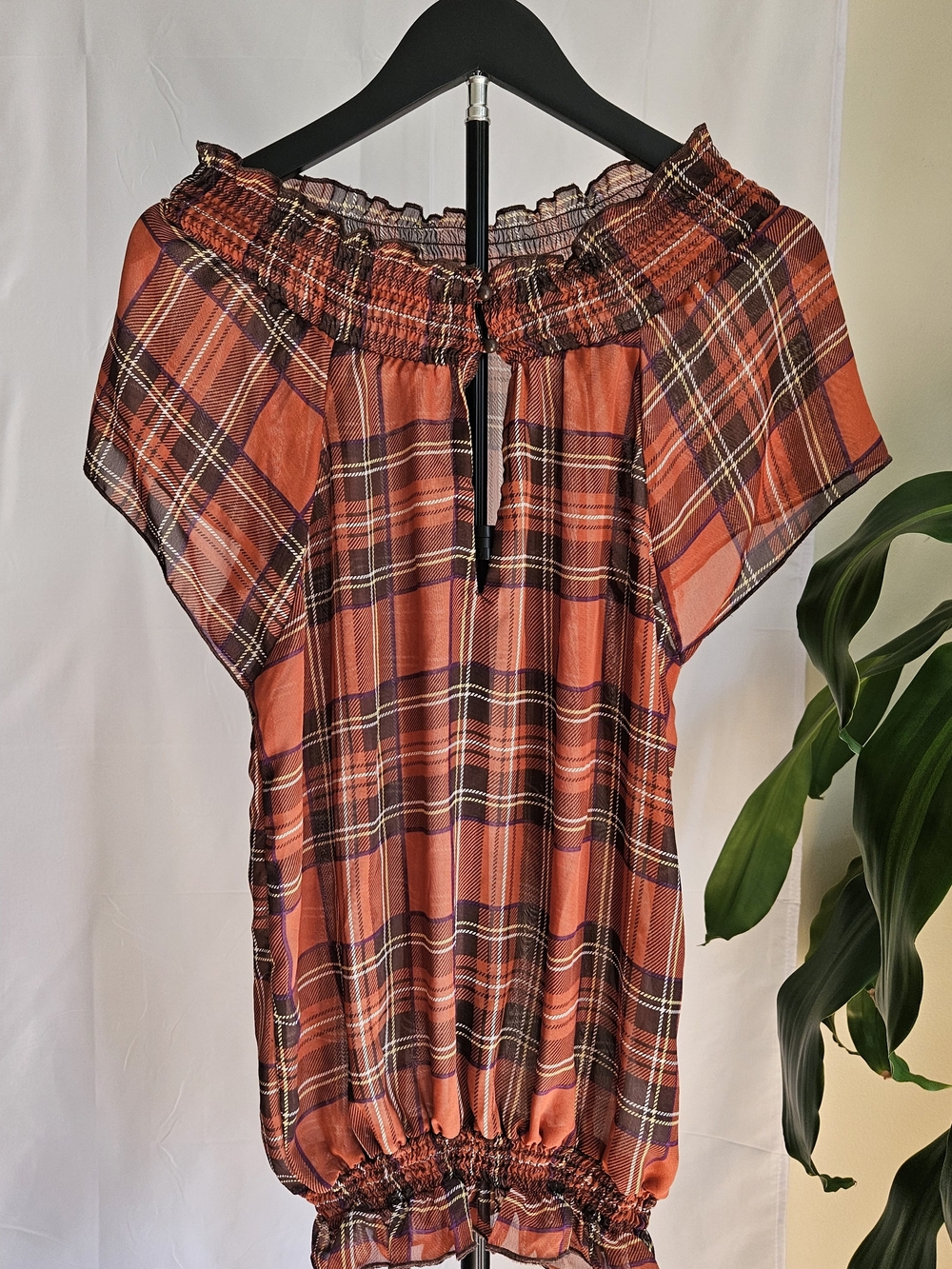 Ali & Kris Plaid Off-The-Shoulder Smocked Blouse M - Picture 2 of 9